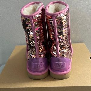 Classic Short Sequin Uggs - Pink